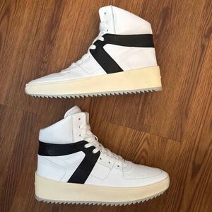 Fear Of God Basketball Sneaker - Leather White Black  size 41